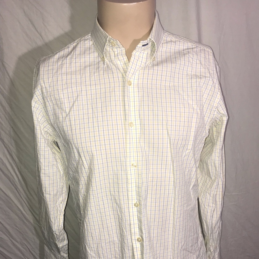Tommy Hilfiger button down shirt size 15 1/2 32-33